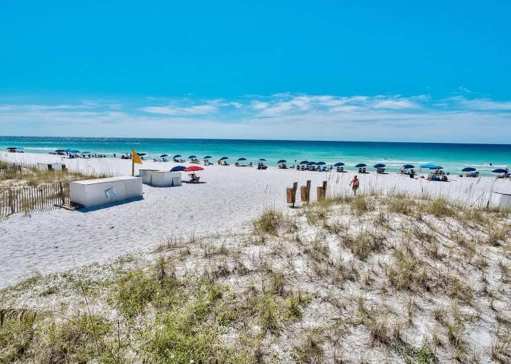 So Fire So Good 3 Comm Pools Lakeview Fireplace Destin Exterior photo